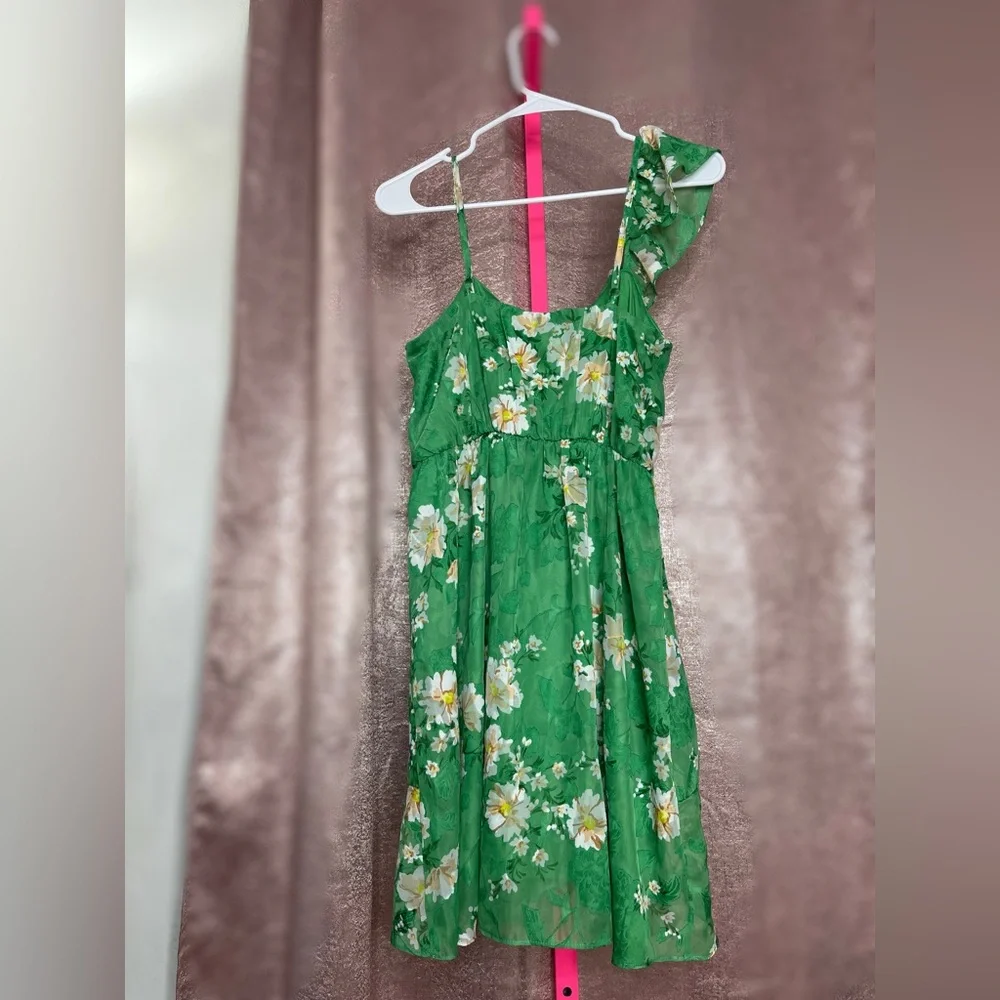 BCX Juniors' Printed Green Floral Jacquard Fit & Flare Dress size medium